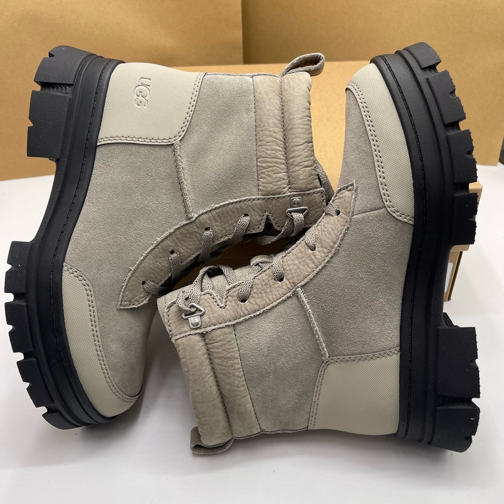 UGG Women 1174492
W ASHTON WEATHERIZED LACE UP Cobble Grey - Kicks Machine Boots - Picture 3 of 16